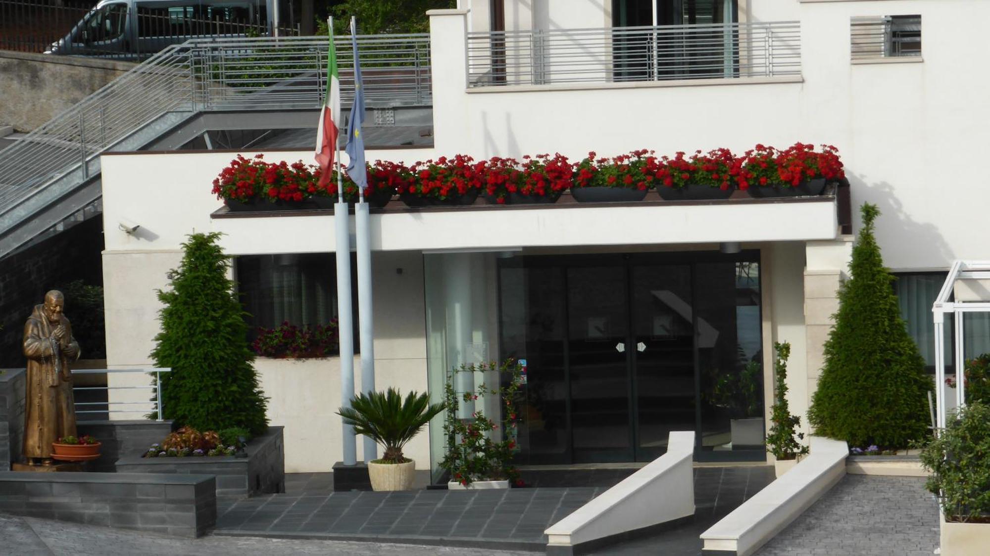 Hotel Vittoria San Giovanni Rotondo Exteriér fotografie